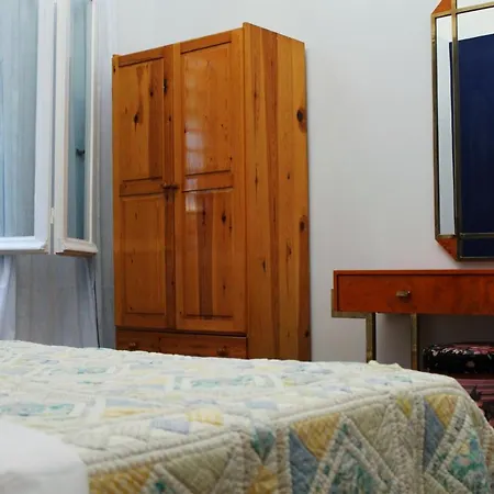 Acropolis For 6 Apartment Athens